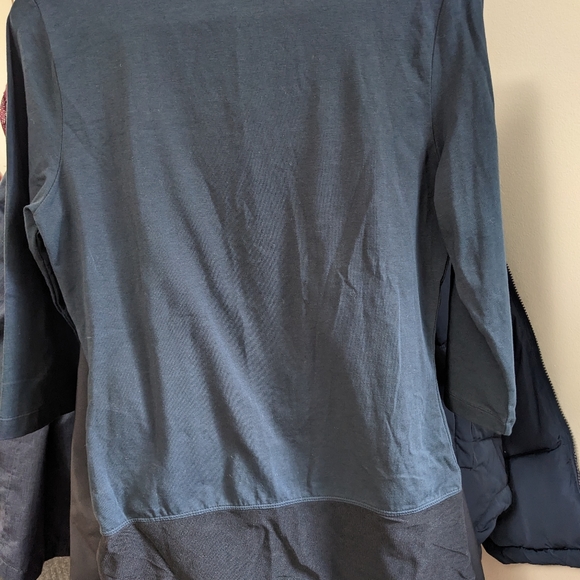 Mexx top with beautiful lace trimming and bow. Black medium - Picture 5 of 6